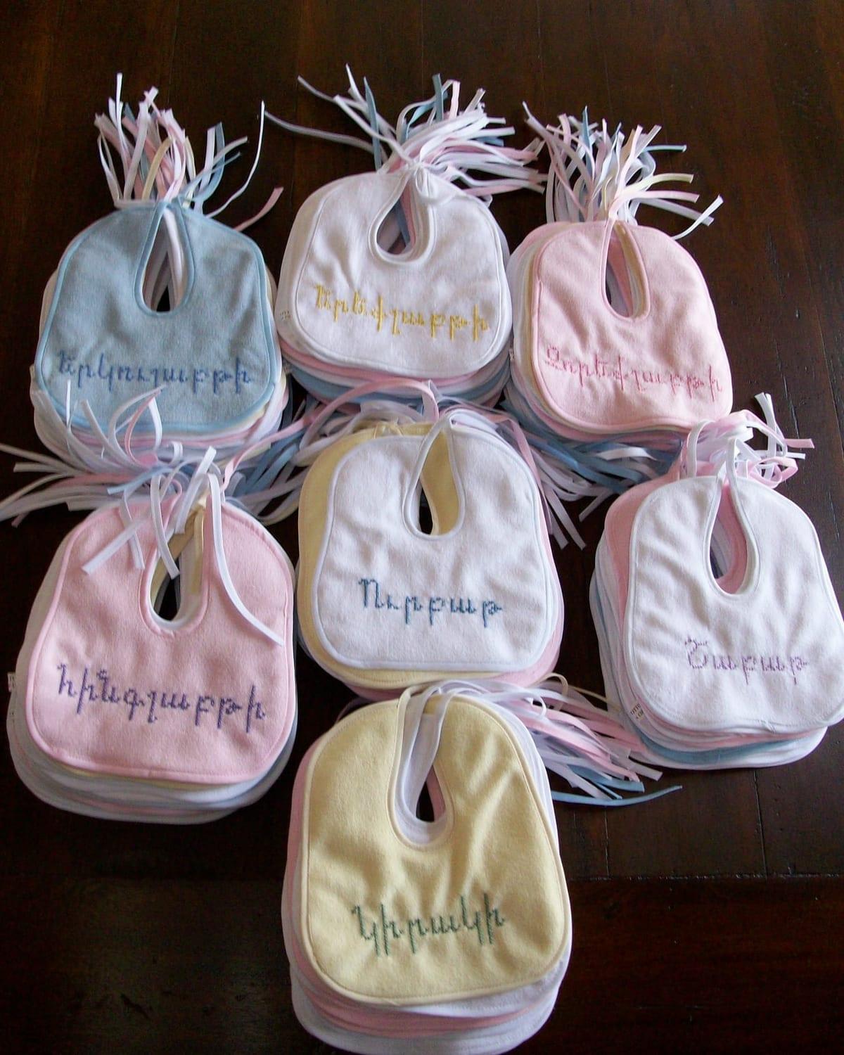 The Armenian Days-of-the-Week Bib Set